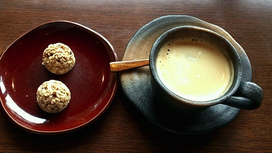 2014-10-05 09.55.00.jpg 珈琲処 西利の珈琲と豆腐クランチ